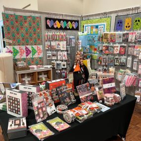 QuiltFest in New Braunfels today!! Come check out the beautiful quilts and vendors. Open til 5.