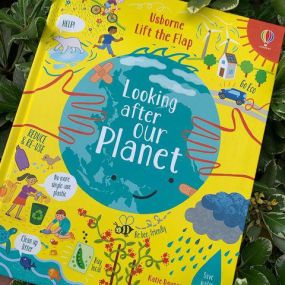 Spark children’s curiosity and wonder of the Earth with this inspiring flap book. Let’s look after our Planet, together.