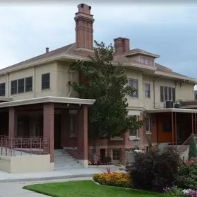 Exterior photo one of Larkin Mortuary, 260 E S Temple St, Salt Lake City, UT 84111

Telephone: (801) 363-5781