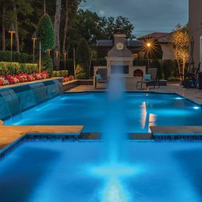 Luxury custom pool by Magnolia custom pools