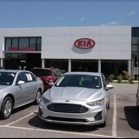 Bild von First Team Kia