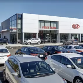 Bild von First Team Kia