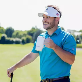 Our best-selling travel mug with handle keeps drinks cold up to 9 hours and hot up to 3 hours. The cup holder-friendly shape makes it the perfect travel companion, to and from the golf course, or even just your living room!