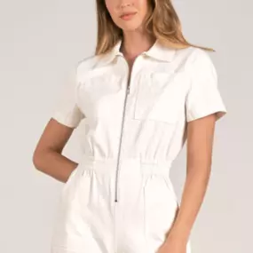 SHORT SLEEVE ZIP UP DENIM ROMPER WITH CHEST, SIDE AND BACK POCKETS AVAILABLE IN THE COLOR WHITE