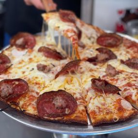 Best Pepperoni Pizza in Avon Lake, OH