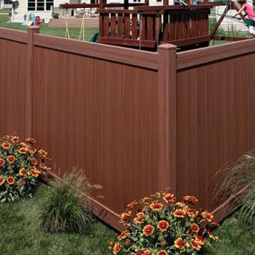 Chesterfield textured vinyl fence