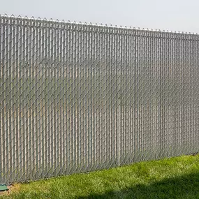 Privacy slats for chainlink fencing