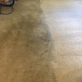 Before and after carpet cleaning in Fort Smith, AR
