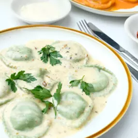 Ravioli (spinach, cheese or lobster)