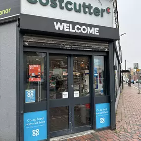 Bild von Costcutter Featuring Bargain Booze -NOW OPEN