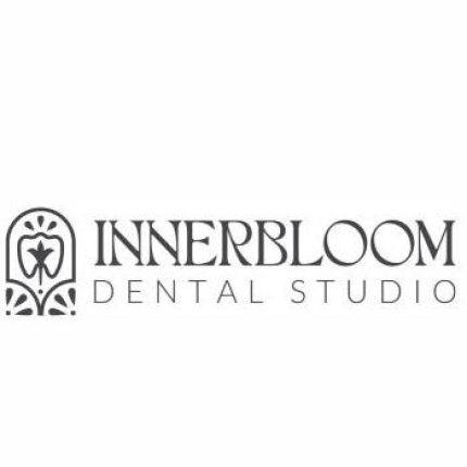 Logotyp från Innerbloom Dental Studio
