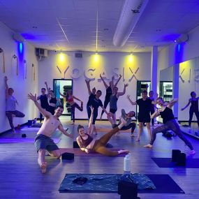 Bild von YogaSix Santa Rosa