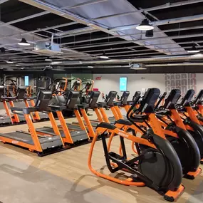 Bild von Basic-Fit Móstoles Calle Juan de la Cierva