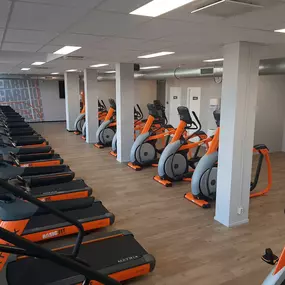 Basic-Fit Delft Industriestraat - cardio