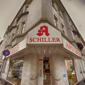 Aussenansicht der Schiller-Apotheke