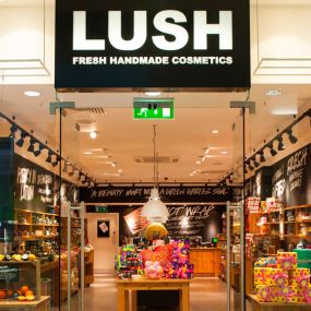 Lush Glasgow Braehead shop front