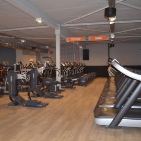 Badhoevedorp Sloterweg 24/7
- cardio