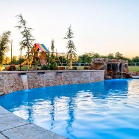 Bild von Rose Hill Pools & Builders