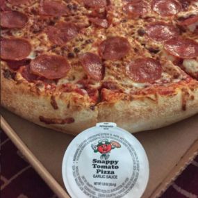 PIZZA & Garlic Sauce
Snappy Tomato Pizza - Alexandria
(859) 635-8818

Online Menu - Carryout, Pick-Up and Delivery