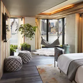 Riverhouse Master Bedroom