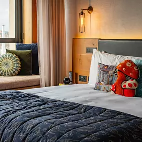 Queen Bed