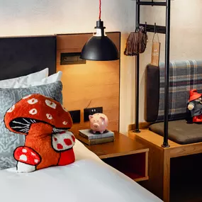 Bedside Details