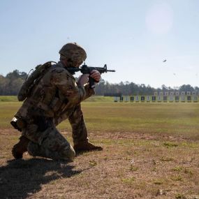 Bild von VT Army National Guard Recruiter - SSG Kelsey Ward