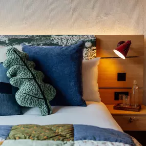 Bedside Details