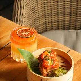 Crispy Rice Tuna & Cocktail