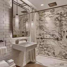 Alcove King Room Accessible Bathroom