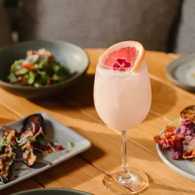 Sustainably Sourced Cocktails and Cuisine