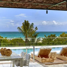 Cabana Pool View