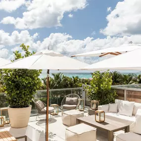 Plnthouse Outdoor Dining