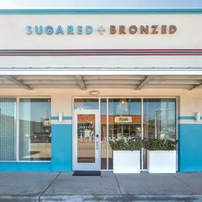 SUGARED + BRONZED The Heights storefront
