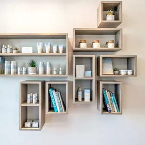 S+B product shelves