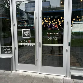 Bild von Aura spa - Reston Station