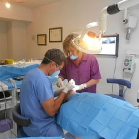 dra.-romera-izquierdo-clinica-dental-en-valladolid-1-g.jpg