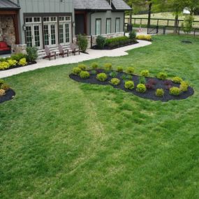 Bild von Oaklawn Landscaping