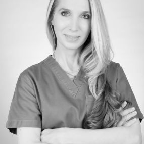 Bild von Dr Linda Fiumara - Female Plastic Surgeon London