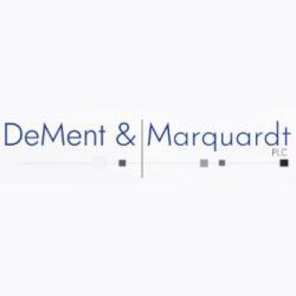 Logo fra DeMent & Marquardt, PLC