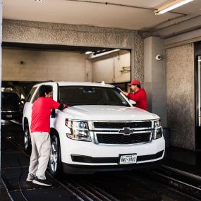 Bild von Red Carpet Car Wash