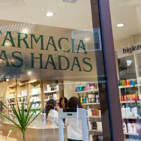 FarmaciaLasHadasPrincipal.jpg