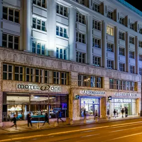 Hotel Motel One Prag-Florentinum - Exterior