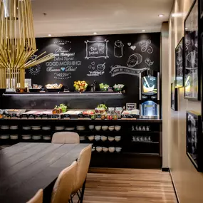 Hotel Motel One Prag-Florentinum - Breakfast