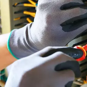 hiyutak-reformaselectricasviviendas.JPG