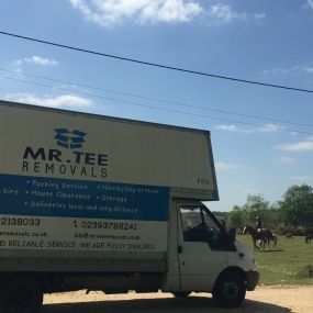 Bild von Mr. Tee Removals services Ltd.