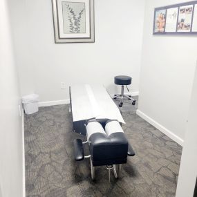 Bild von Suffolk Physical Therapy & Chiropractic