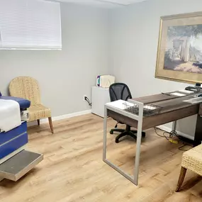 Bild von Suffolk Physical Therapy & Chiropractic