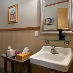 Bild von Dr. Christine Hansen DDS and Associates