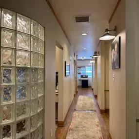 Bild von Dr. Christine Hansen DDS and Associates